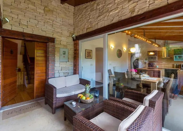 In 40737 別荘 Križišće